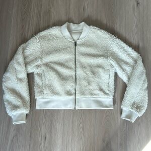 Uniqlo women’s Sherpa bomber jacket size XS
